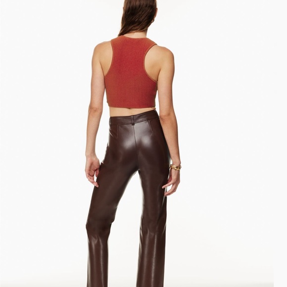 Aritzia Babaton Sculpt Knit Racer Cropped Tank - Picture 5 of 8